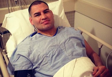 QUICK TWITT | Cain Velasquez Shoulder Surgery A Success, Champ ...