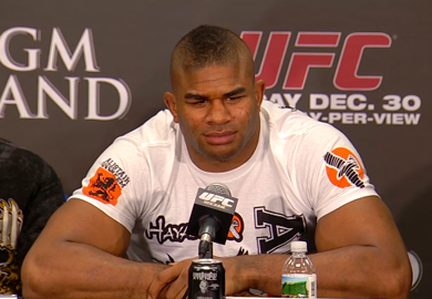 Overeem Responds To White: Injury To Blame For JDS Turndown, Not Fear