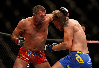Salary Report: Shogun & Penn Top UFC on FOX 5 Paydays | UFC NEWS