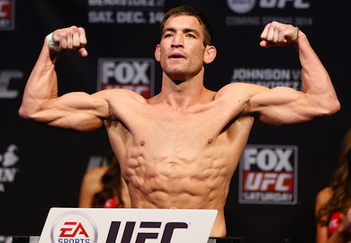 UFC on FOX 9 Results: Stout Outstrikes McKenzie, Wins by Way of Unanimous Decision