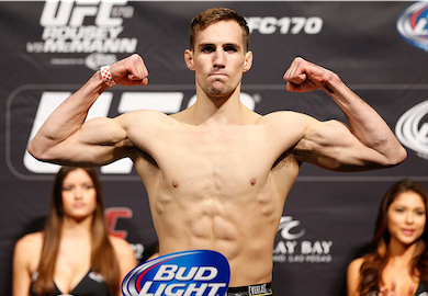 UFC 170 Results: MacDonald Survives tough Round 1, Earns Decision Win Against Maia