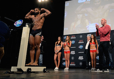 UFC 171 Results: Condit Suffers Knee Injury, Woodley Picks Up TKO Win