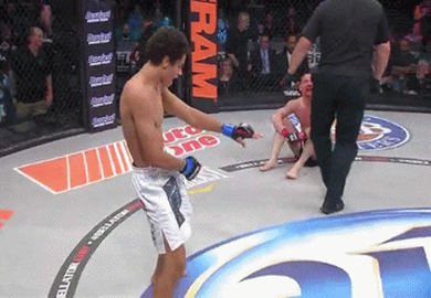 .gif | Bellator 117: Neves Elbows and Dances His Way to Victory against Arocho