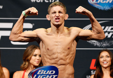 UFC 173 Results: Holdsworth Smothers Camus, Earns Unanimous Decision Win