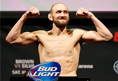 ‘UFC Fight Night 40’ Results: Cummings Bests Cabral in Fight that Goes the Distance