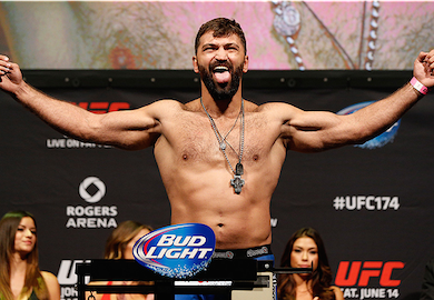 UFC 174 Results: Arlovski Upsets Schaub with Controversial Decision Win