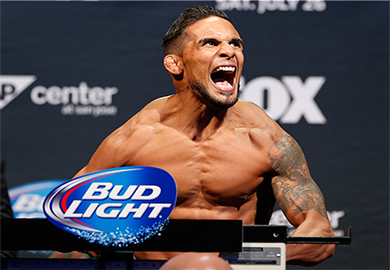 Bermudez Feels All The Pressure Is On Lamas At UFC 180