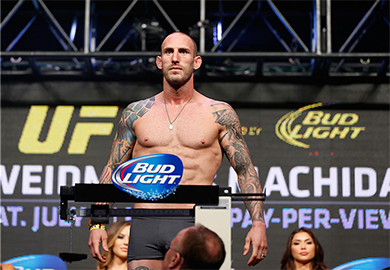 “UFC 175” Results: Zachrich Earns Decision Win Over Vasconcelos
