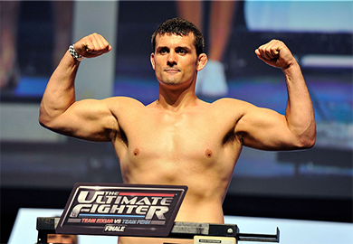 “TUF 19 Finale” Results: Walsh Smothers Spohn, Picks Up Decision Win