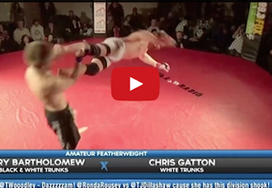 Fighter Throws Actual ‘Drop Kick’ In MMA Bout