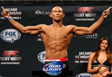 UFC FN 50 Results: Jacare Dominates Mousasi, Forces Him to Submit in Round 3