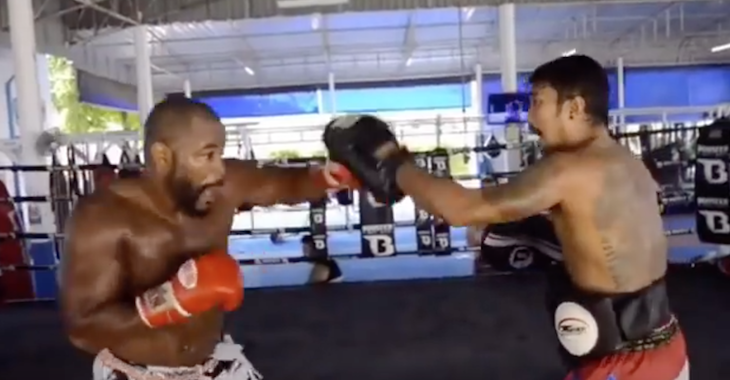 Rashad Evans training in Thailand