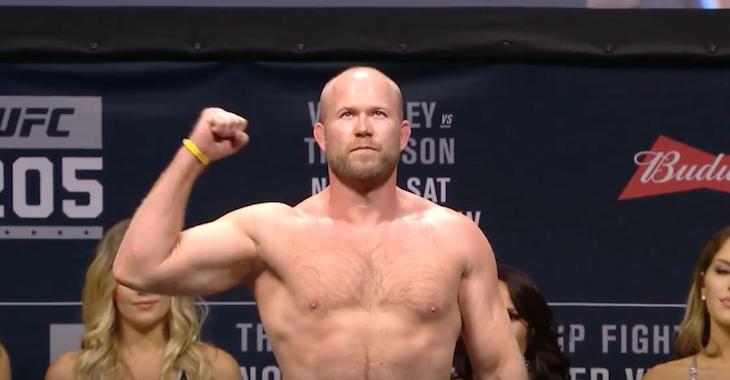 Tim Boetsch wins