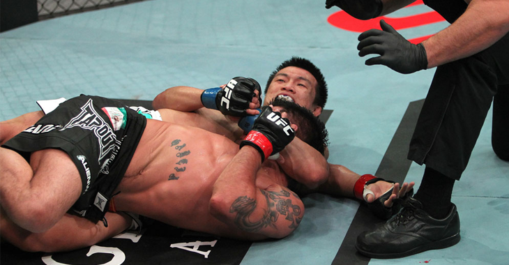 Chan Sung Jung with a choke out move