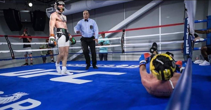 Conor McGregor Paulie Malignaggi