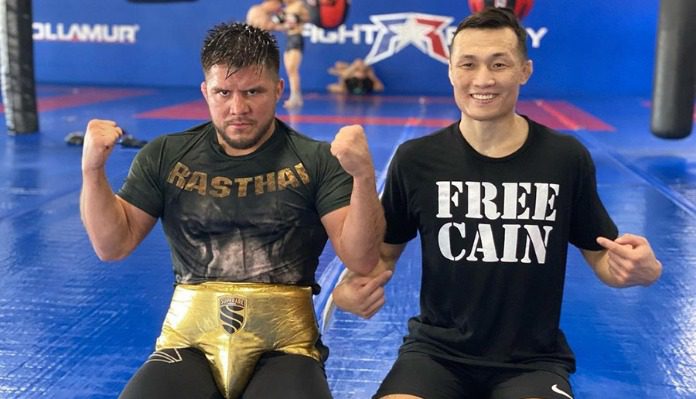 Henry Cejudo claims Alexander Volkanovski isn't powerful and believes Korean Zombie has the power to make him the champion at UFC 273 thumbnail