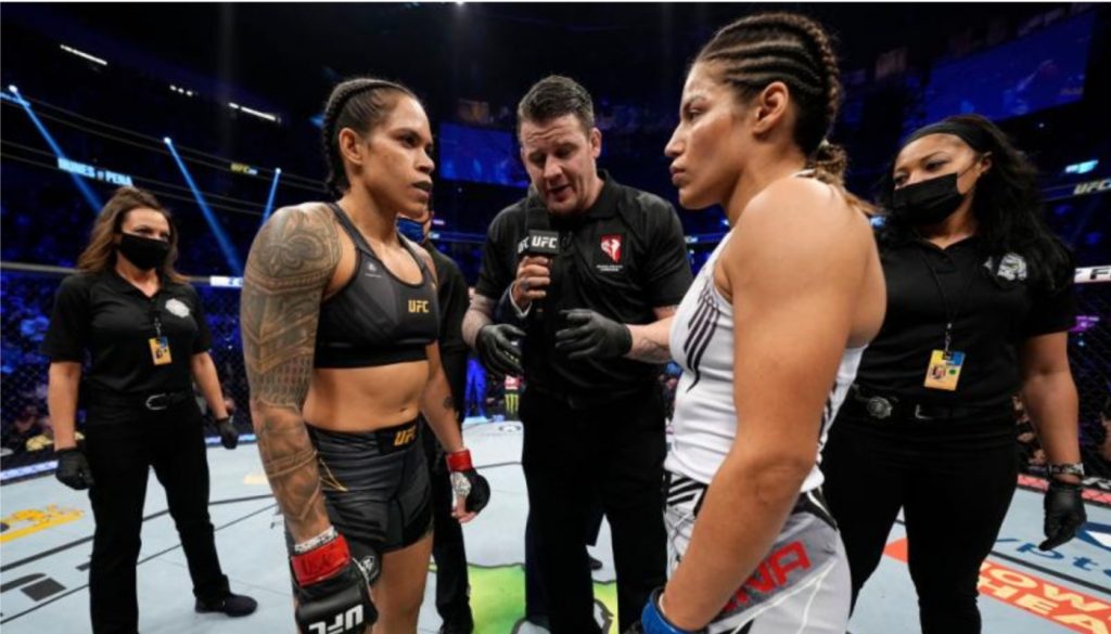 Julianna Pena, Amanda Nunes