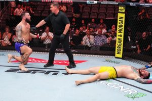Paul Craig's illegal upkick on Rodolfo Bellato