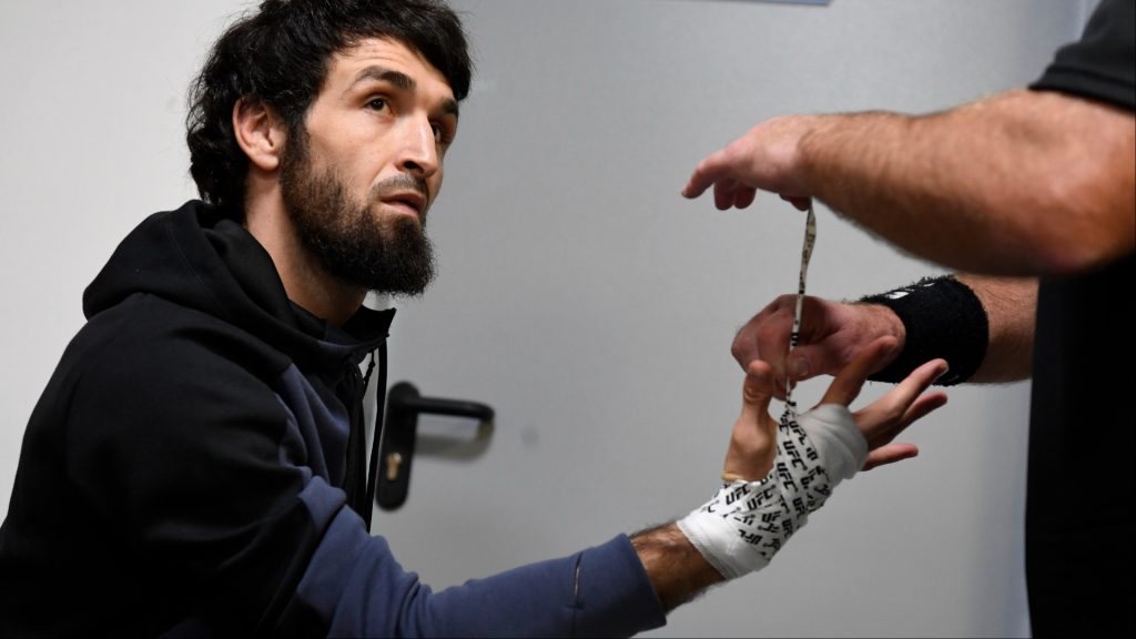 Zabit Magomedsharipov gets his hands wrapped backstage for his fight against Calvin Kattar
