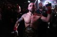 Alexander Volkanovski walks out of UFC 325