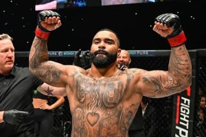 Gable Steveson celebrates win