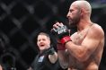 Alexander Volkanovski during a stoppage at UFC 325