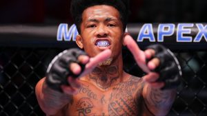 Vinicius Oliveira enters the Octagon at the UFC Apex