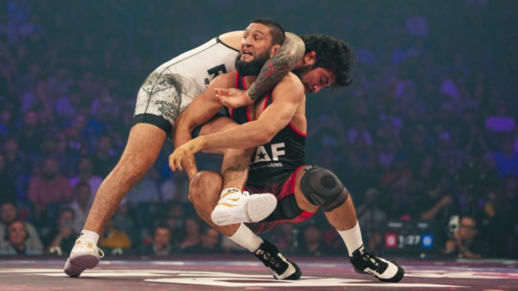 Khamzat Chimaev takes down Dillon Danis at RAF 10