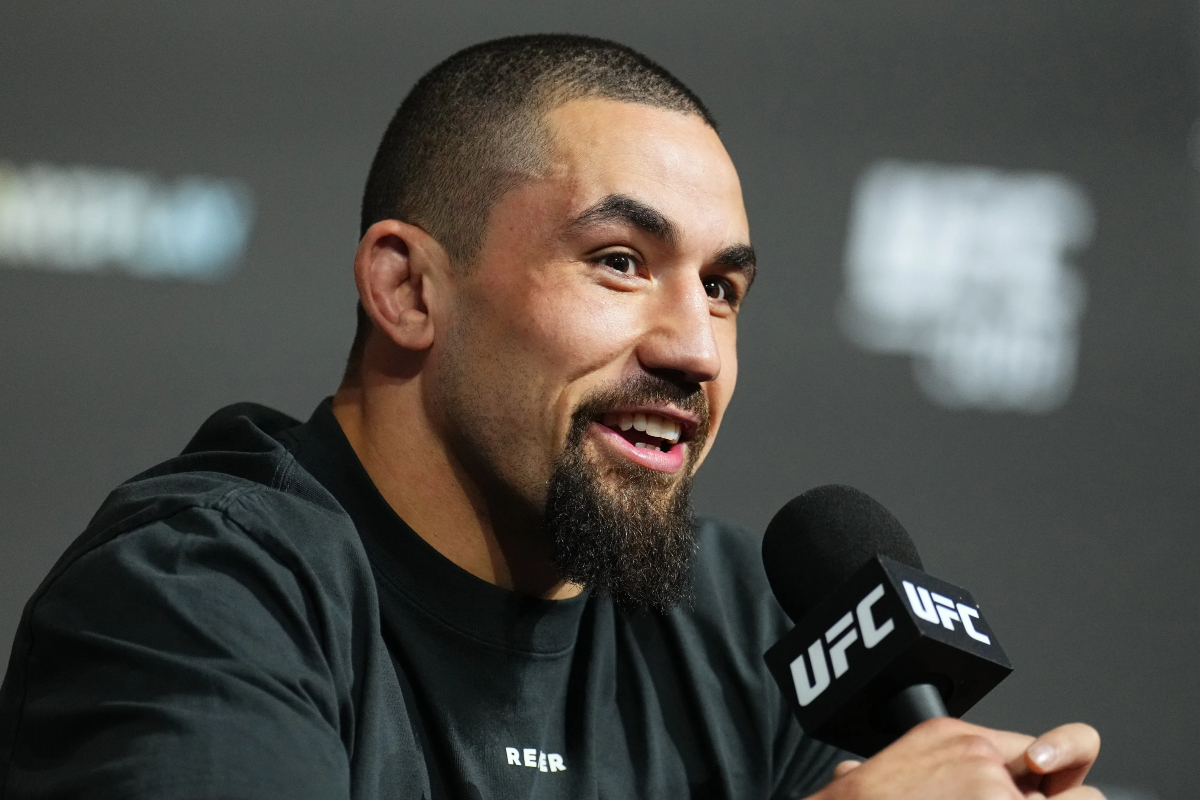 Robert Whittaker extends MMA career thanks to light heavyweight move: “It is honestly life-changing”