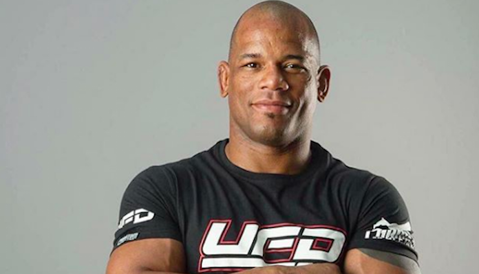 Hector Lombard talks Pride, lethwei, bareknuckle boxing and machete fighting
