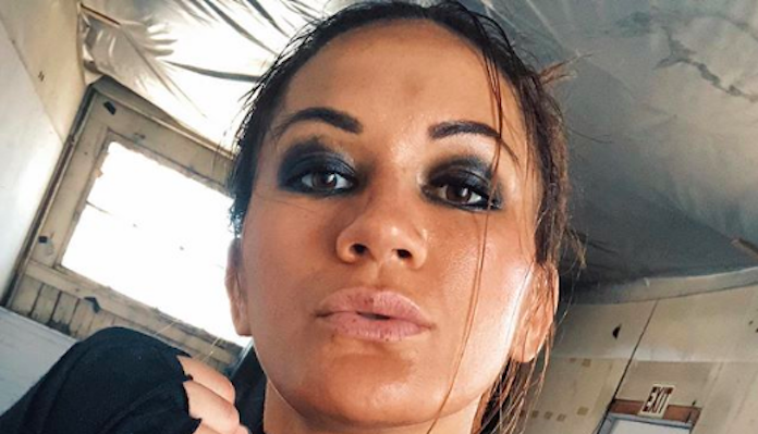 Ilima-Lei MacFarlane, Miley Cyrus, Ariana Grande