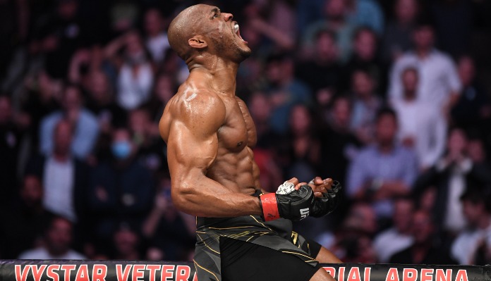 Dana White says it’s “undeniable” that Kamaru Usman is the greatest welterweight ever: “He’s lapping guys” thumbnail